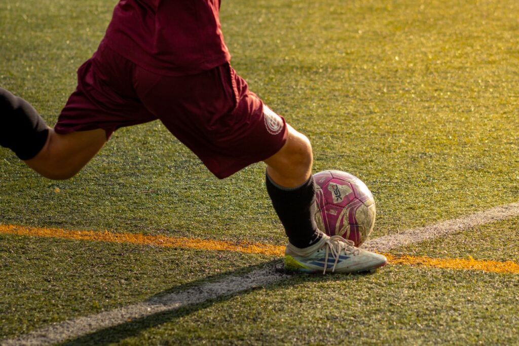Legnica na sportowej mapie Polski – historyczne sukcesy lokalnych drużyn